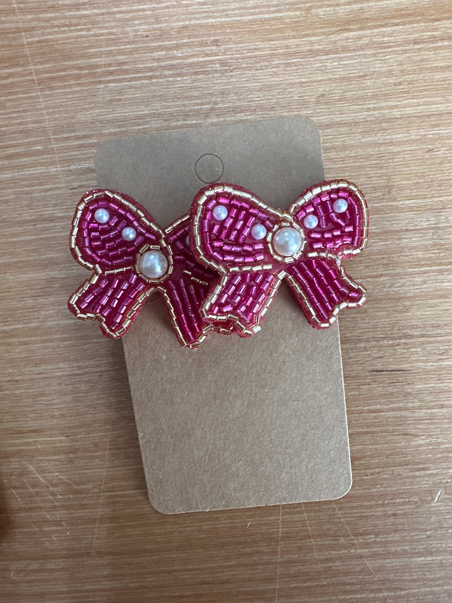 Beaded bow earrings