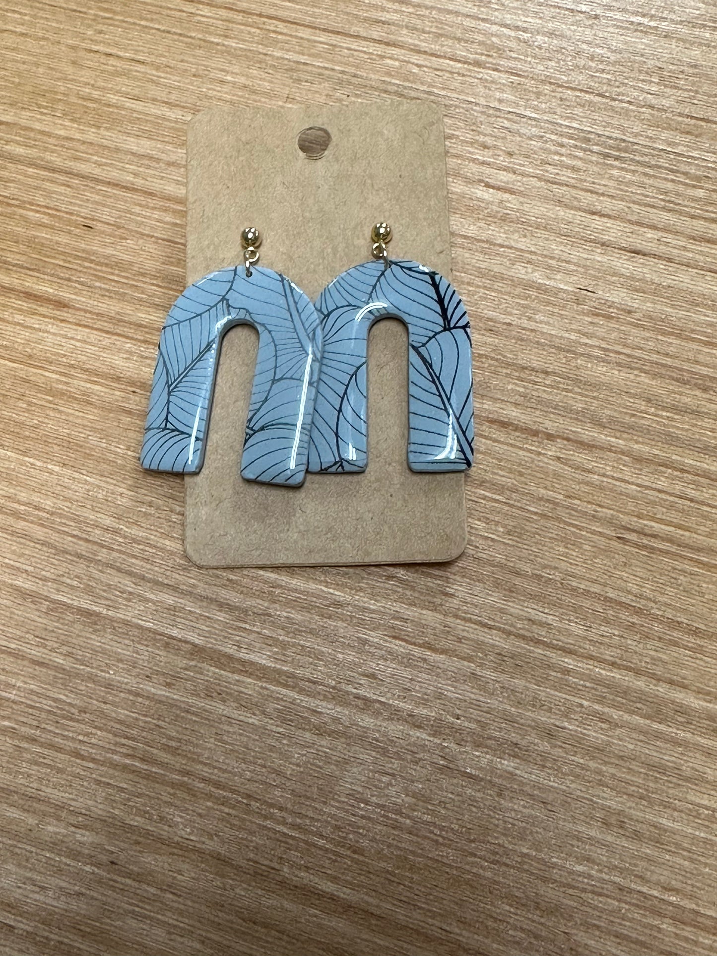 Grey and black arches