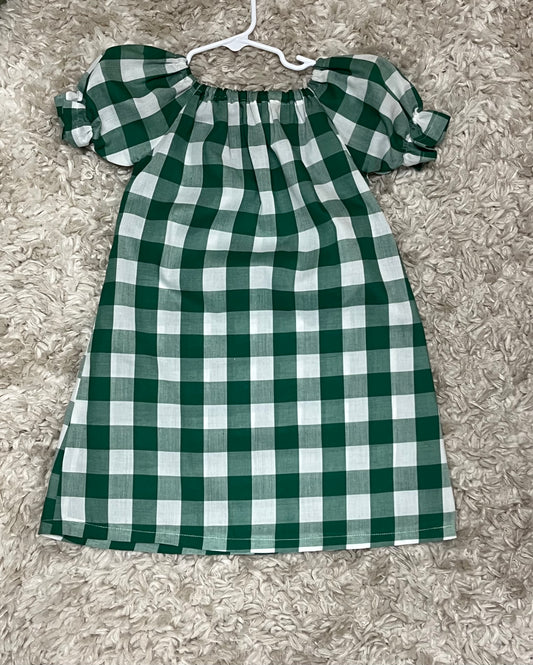 Girls green and white plaid dress (HBB)