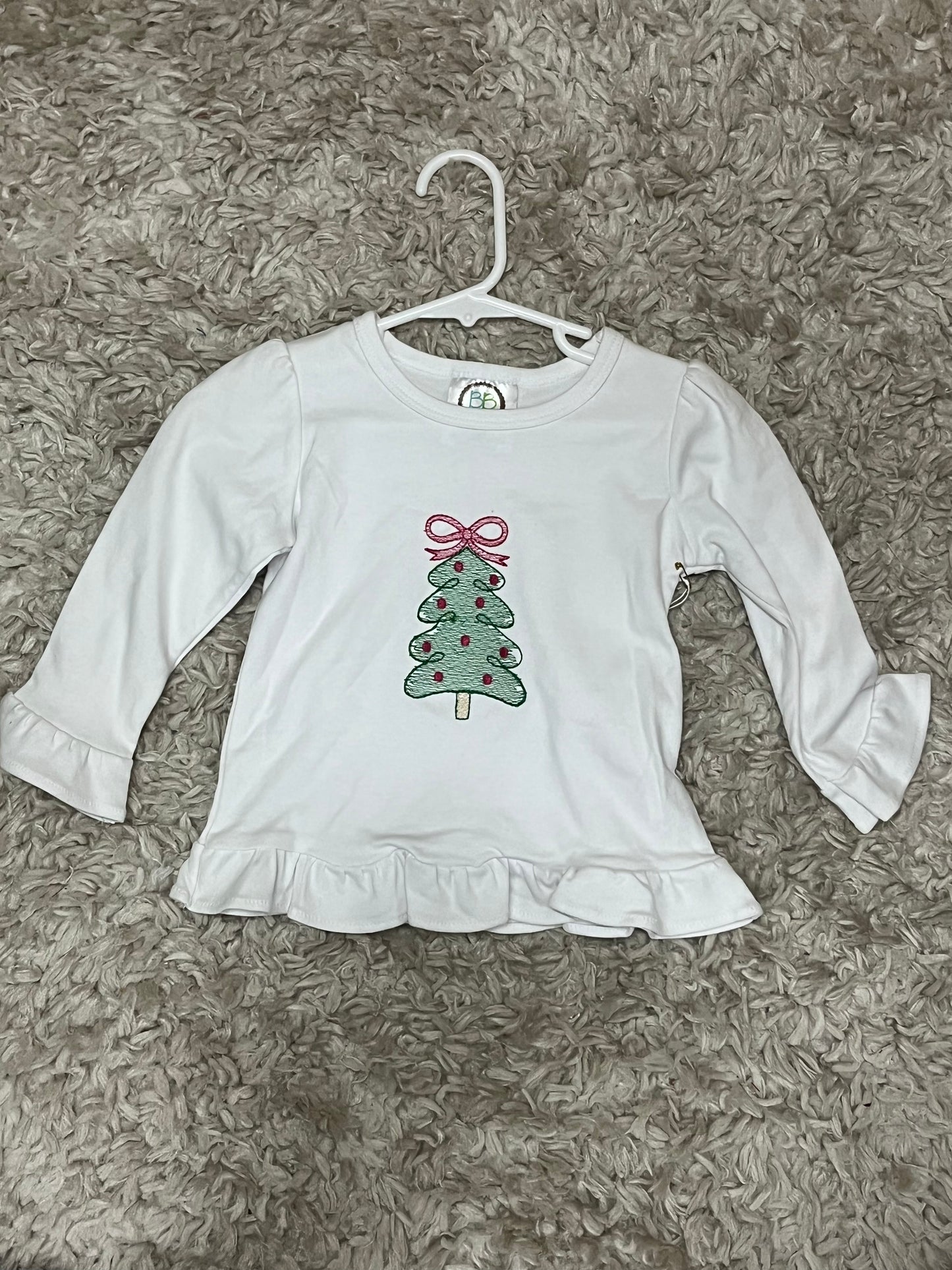 Girls Christmas tree shirt (HBB)